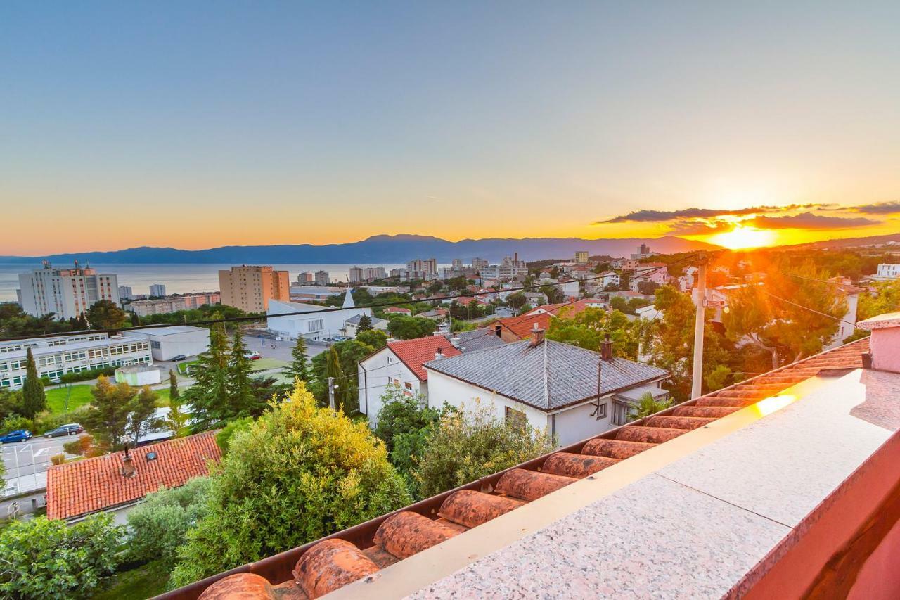 Apartment Lena Rijeka Exterior foto